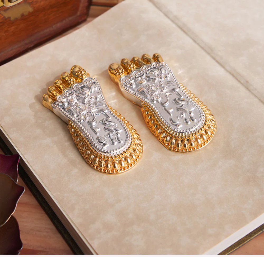 Laxmi Charan Paduka (3 Inch)